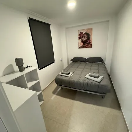 Piso Nuevo Al Lado Del Mar * Walencja