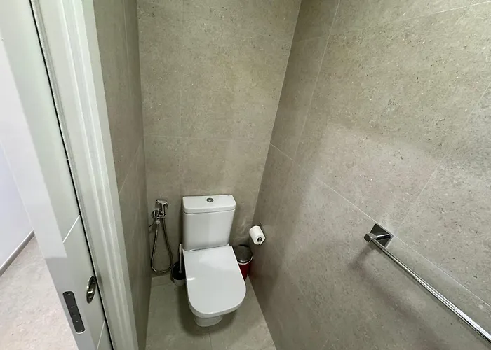 Piso Nuevo Al Lado Del Mar فالنسيا